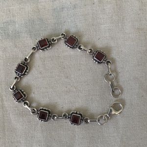 GARNET GEMSTONE BRACELET